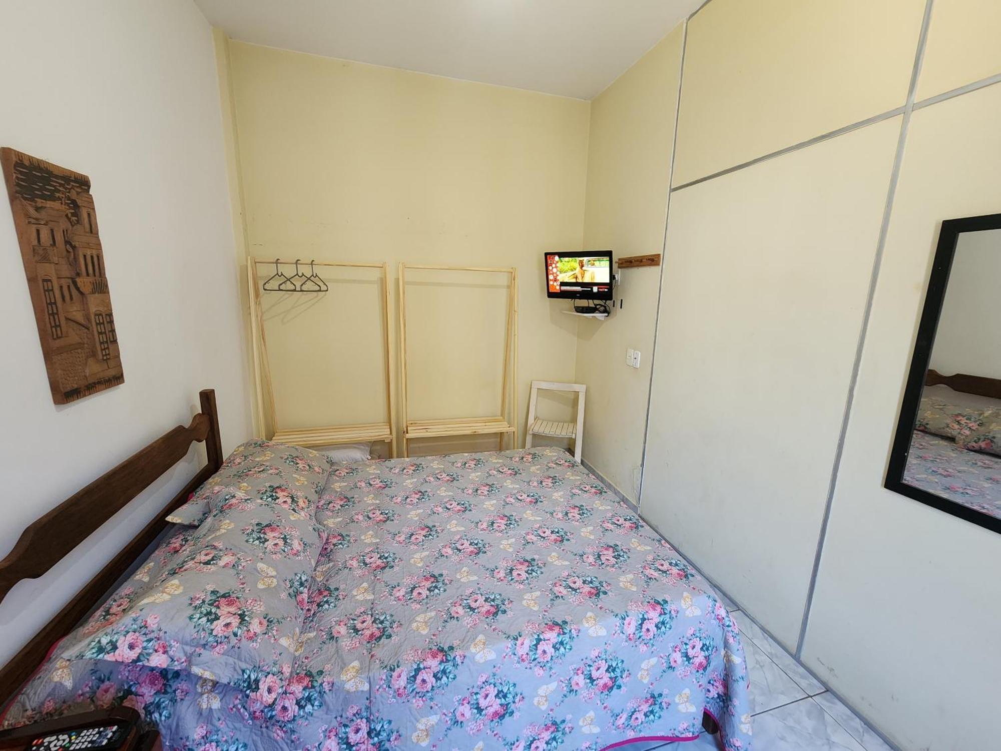 Copacabana - Bem Localizado Apartamento *